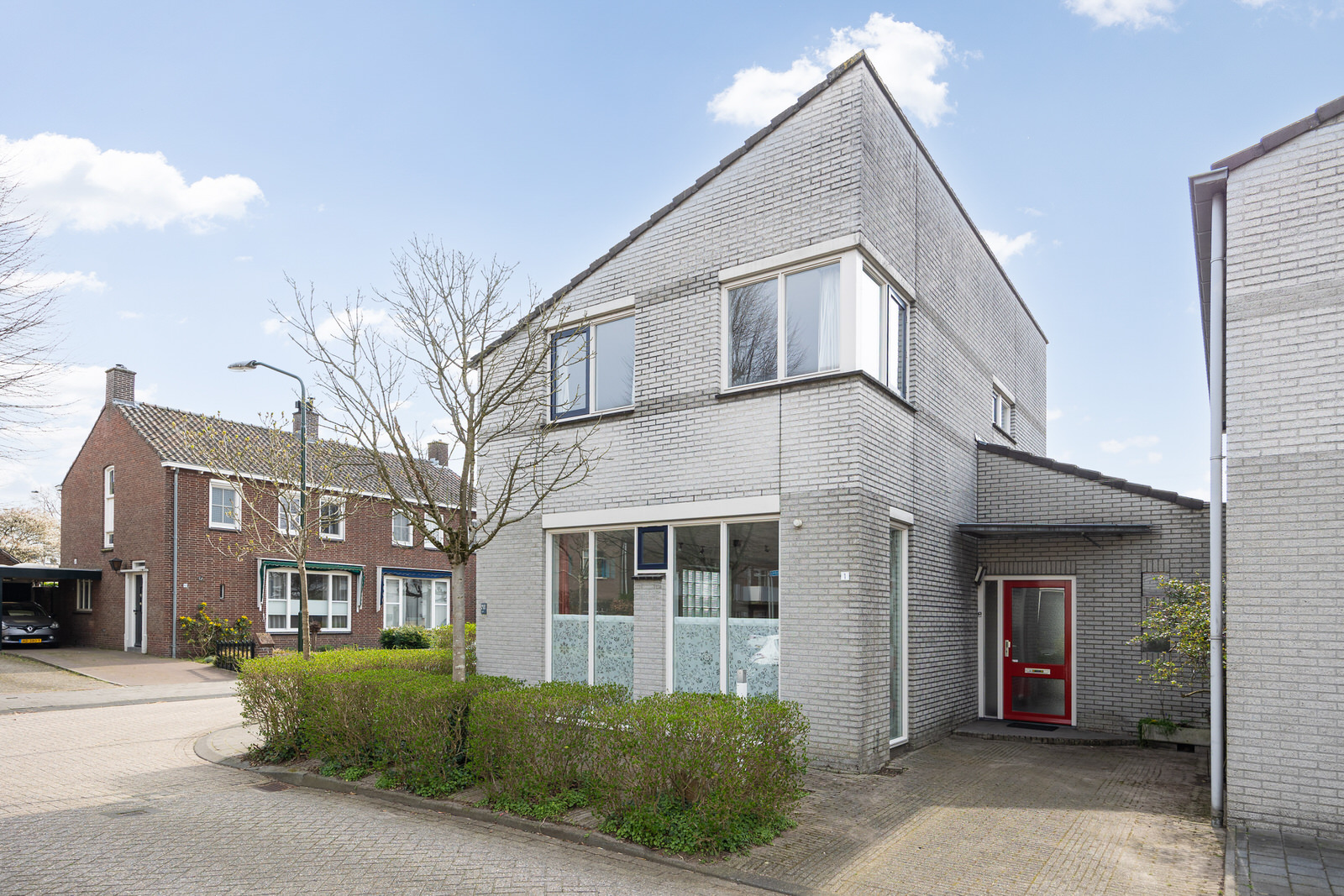 BL100278-22441-Elisabeth-Bas-1,-Boxtel-270527314